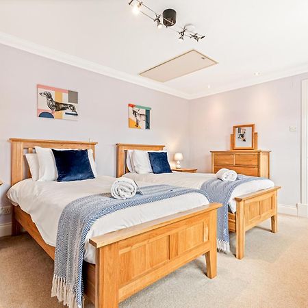 Olive Tale Villa Henley-on-Thames Exteriör bild
