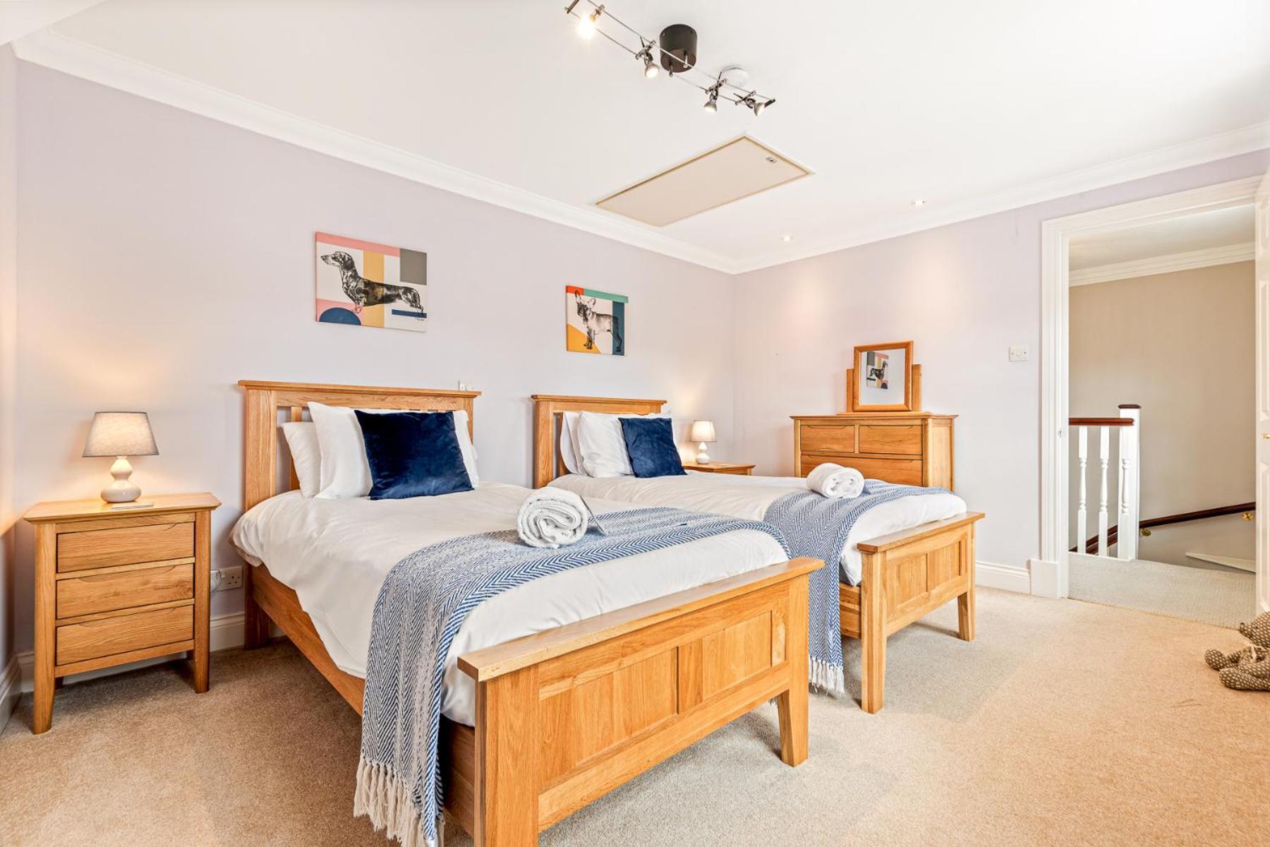 Olive Tale Villa Henley-on-Thames Exteriör bild